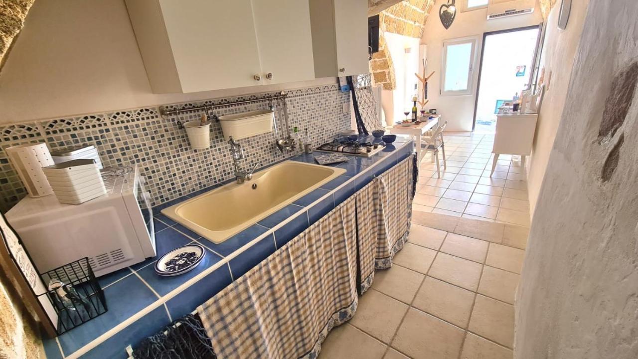 מאטינו Mediterraneo House- Casa Nel Centro Storico מראה חיצוני תמונה
