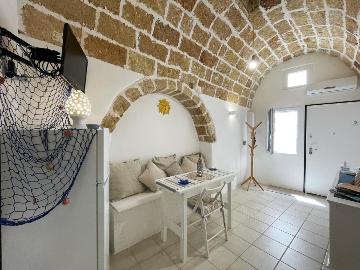 מאטינו Mediterraneo House- Casa Nel Centro Storico מראה חיצוני תמונה