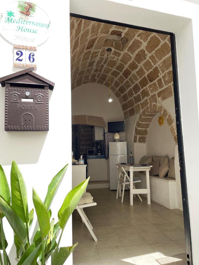 מאטינו Mediterraneo House- Casa Nel Centro Storico מראה חיצוני תמונה
