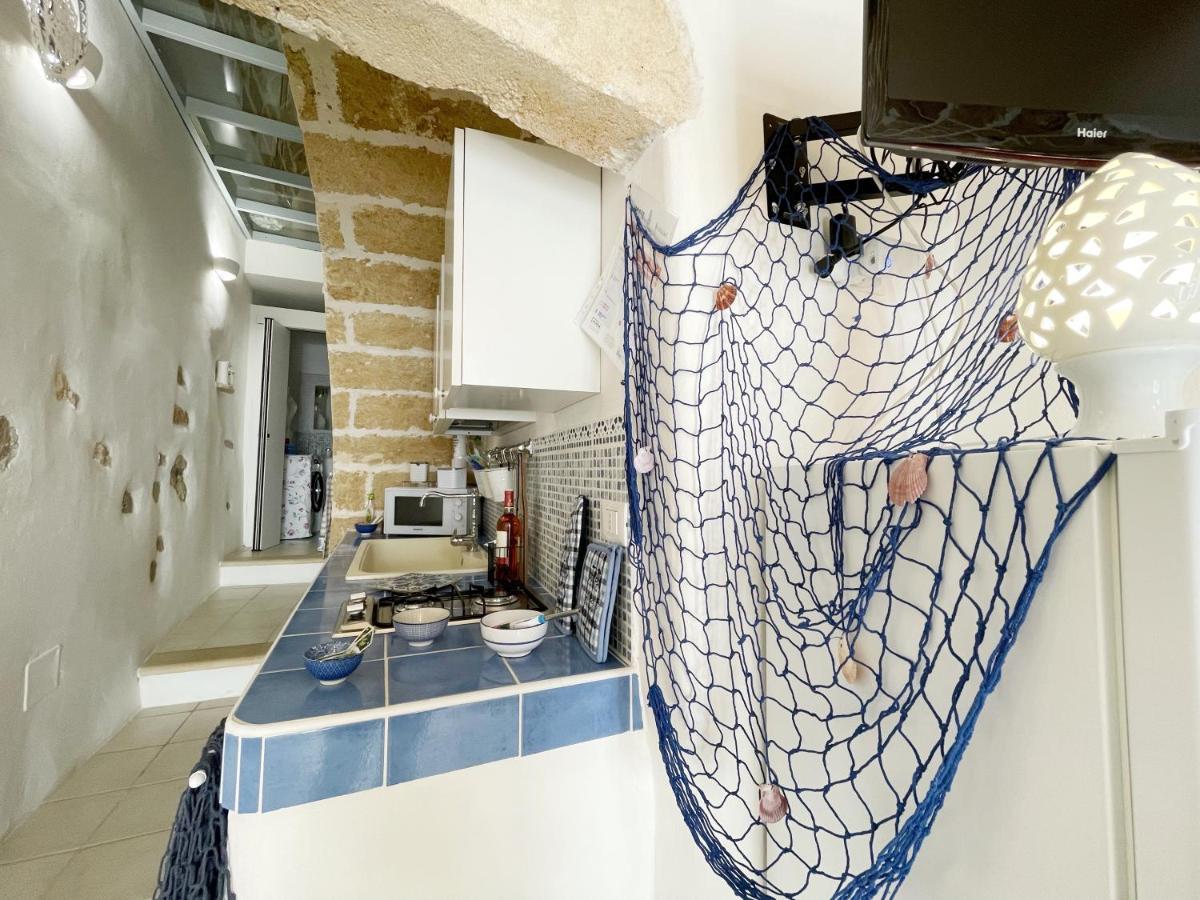 מאטינו Mediterraneo House- Casa Nel Centro Storico מראה חיצוני תמונה