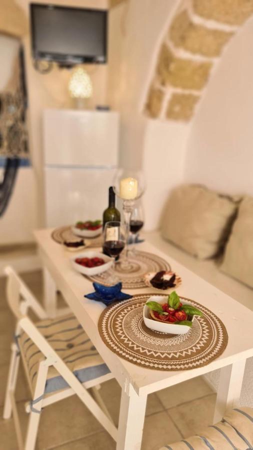 מאטינו Mediterraneo House- Casa Nel Centro Storico מראה חיצוני תמונה